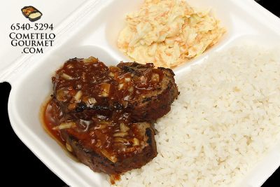 Pastel de Carne y Arroz Blanco