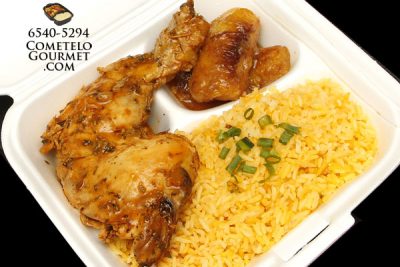 Pollo Guisado y Arroz Amarillo